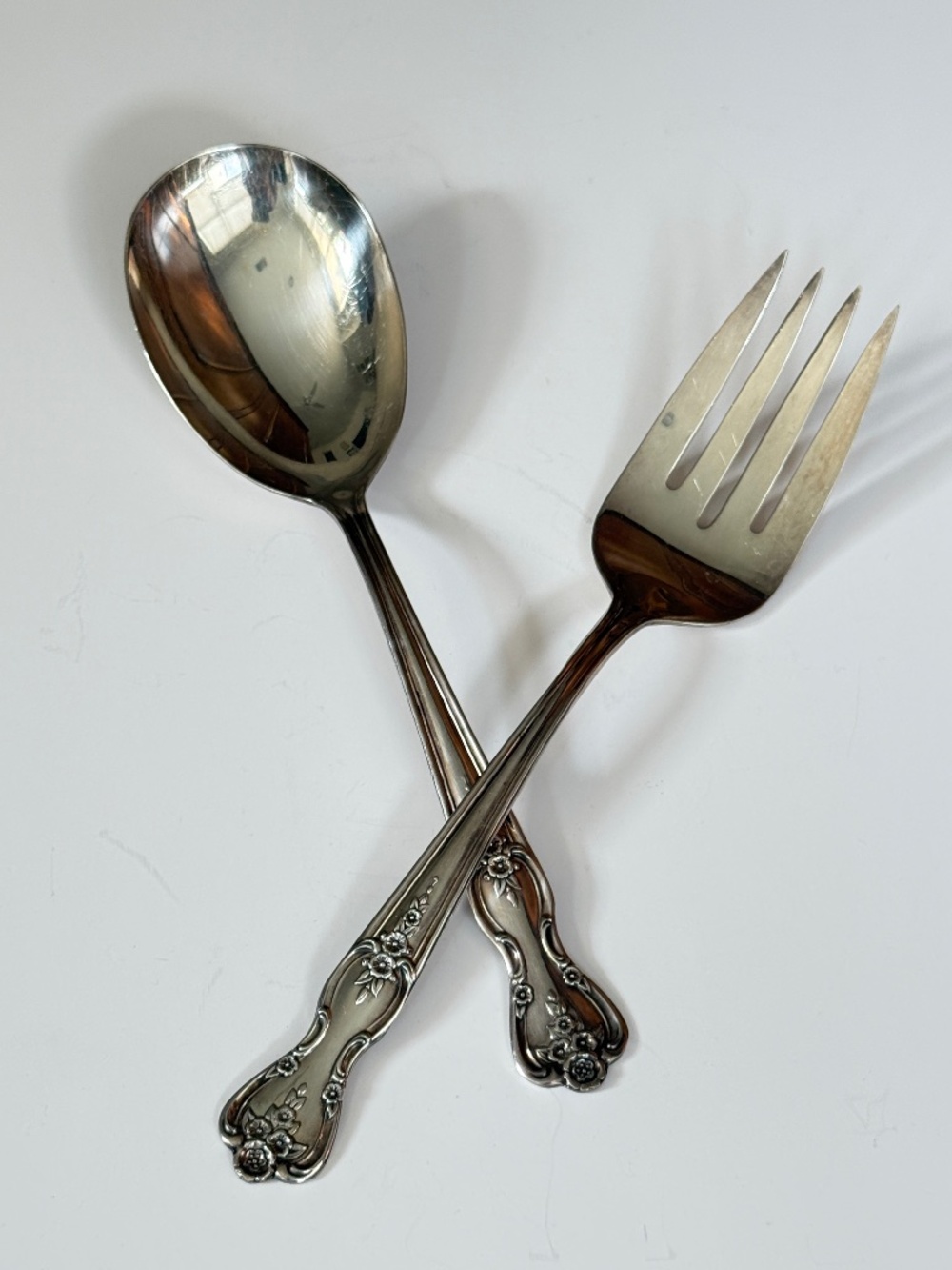 Wm Rogers MAGNOLIA Serving Set Spoon & Fork